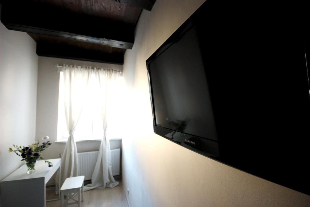 Mimosa Rooms Познан Стая снимка