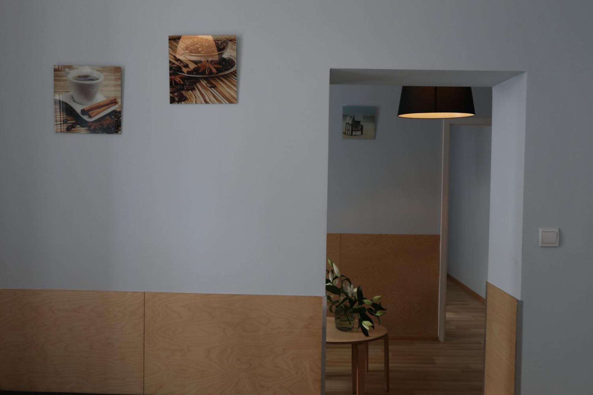 Mimosa Rooms Познан Екстериор снимка
