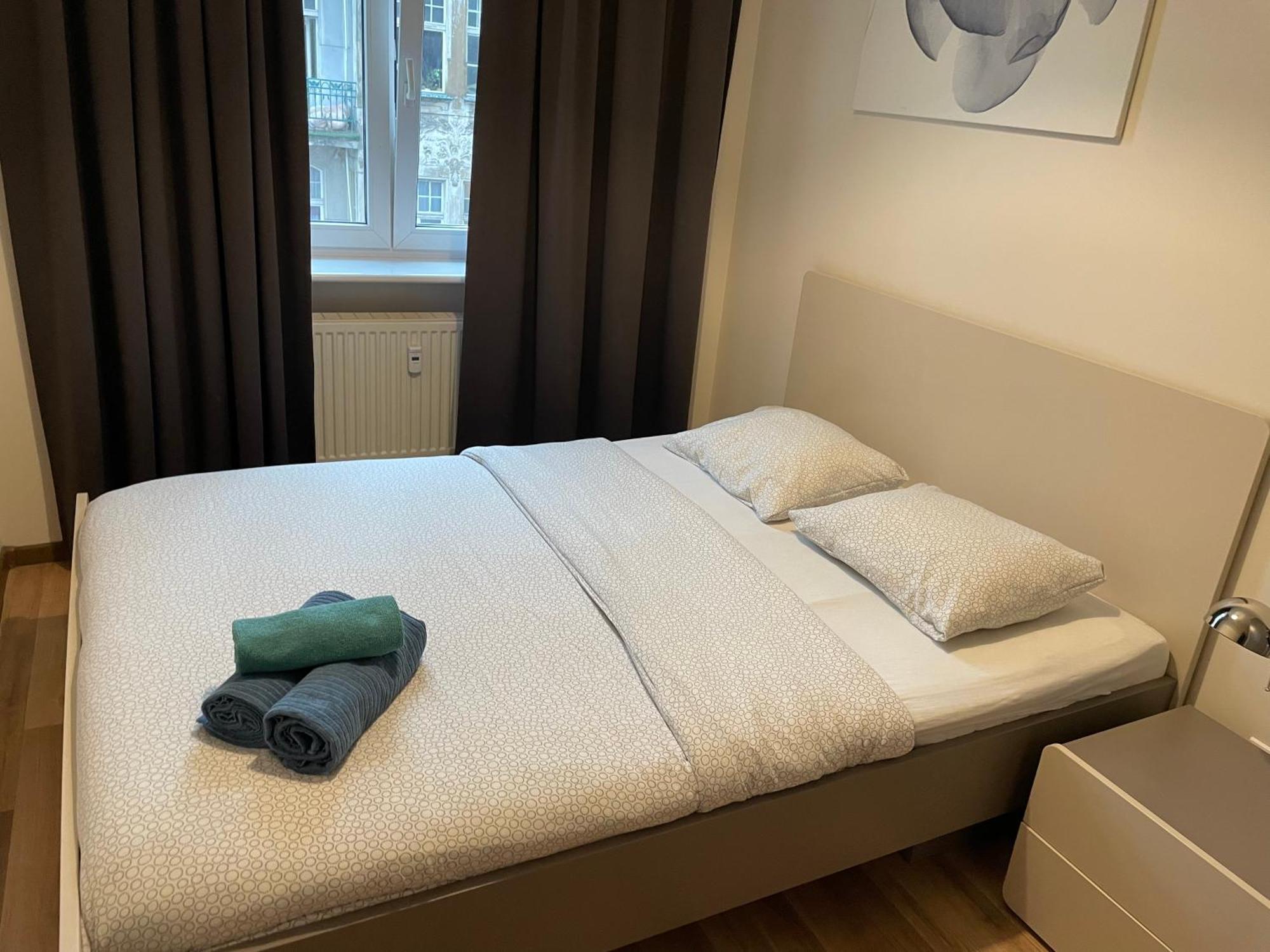 Mimosa Rooms Познан Екстериор снимка